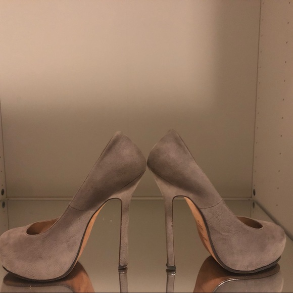 COPY - YSL Tribute grey suede pumps - Picture 4 of 8
